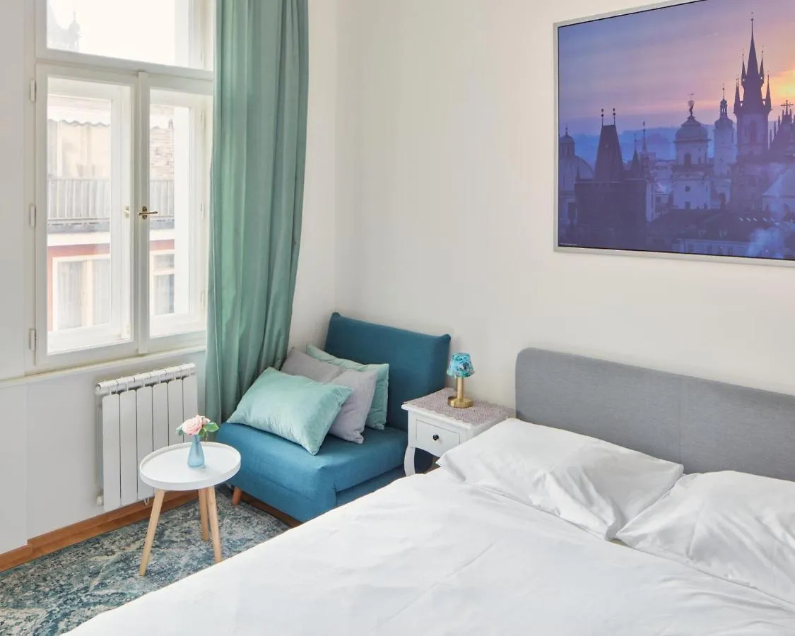 Prague Days - Homey Studio - New Town Apartment